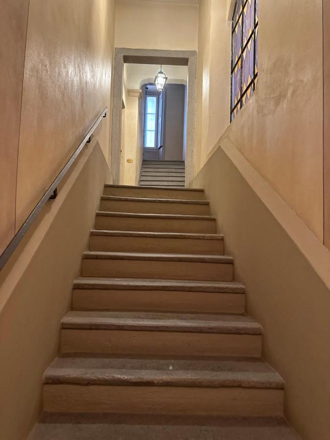 Antica Dimora Del Mercato Domodossola Exterior foto